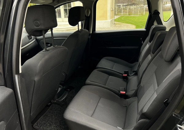 Renault Scenic cena 21900 przebieg: 220000, rok produkcji 2011 z Ćmielów małe 497